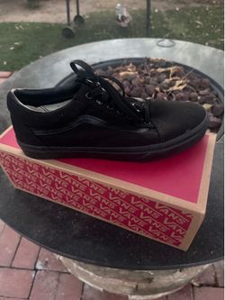 Black old skool vans size 10 men