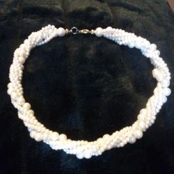Vintage Faux Pearl Necklace