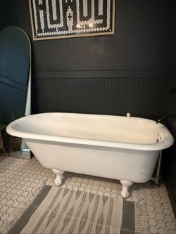 Antique Claw Foot Tub