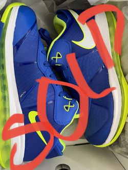 Nike Lebron 8 V/2 Low