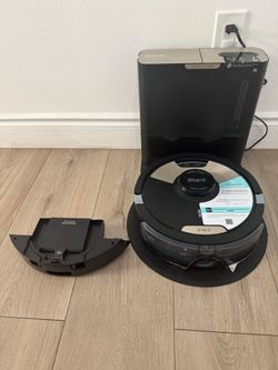 Shark Robot Vacuum & Mop Combo
