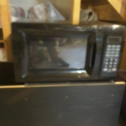 Small Microwave 