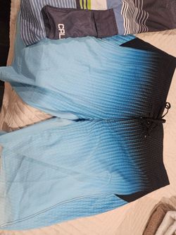 Mens shorts xl size 36