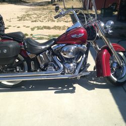 2005, Harley Deluxe, 