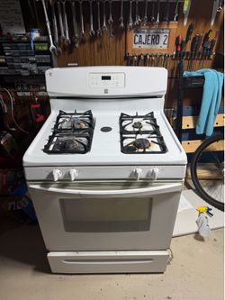 4 Burner gas oven