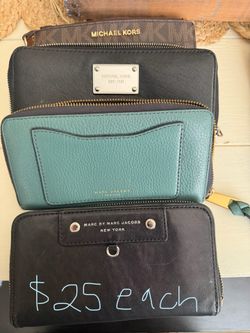 Women’s wallets
