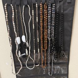 Jewelry assorted necklaces