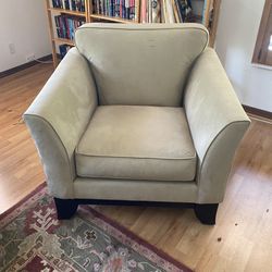 $200 OBO Pottery Barn   Sofa + Club Chair 