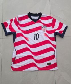 New USA Pulisic Soccer Jersey size Medium