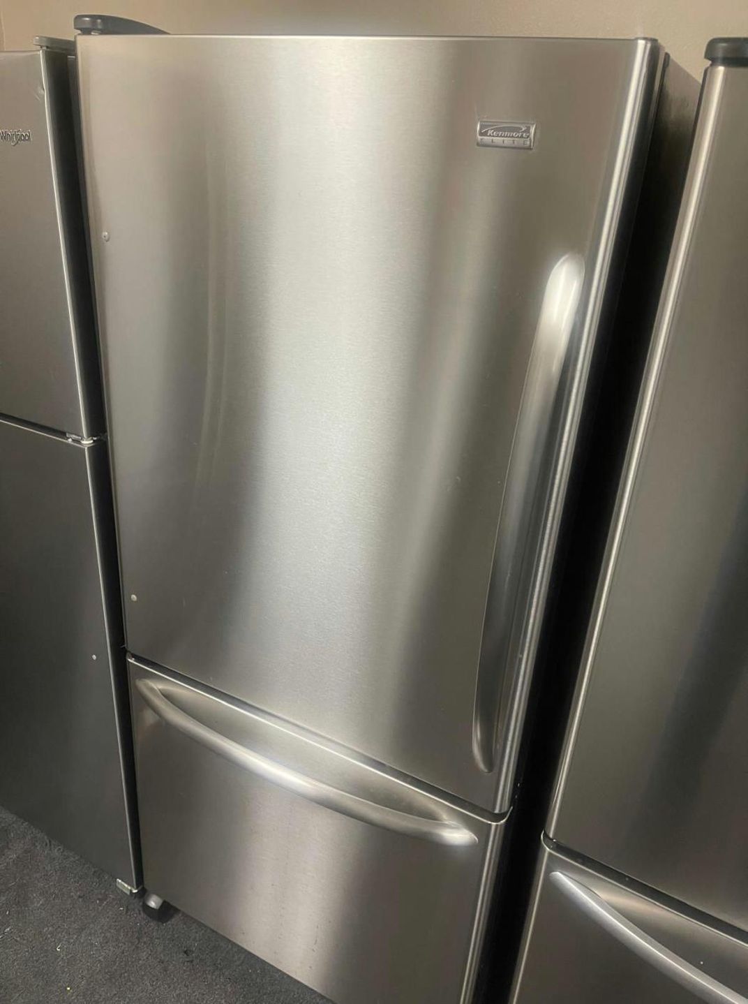 Kenmore Bottom Freezer Stainless Steel Fridge in Excellent Condition