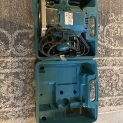 Makita Plunge Router