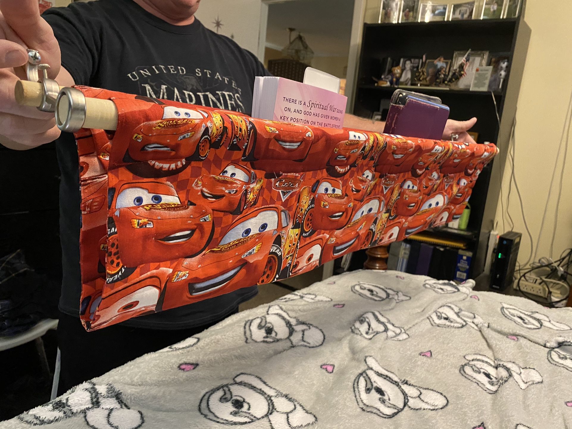 Cars Lightening McQueen Cloth Tablet/Bookshelf