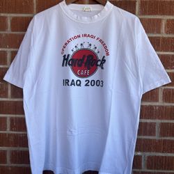 Vintage 2003 Hard Rock Cafe Iraq T-shirt 
