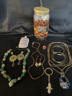 Thanksgiving/Friendsgiving Day Tumbler #1