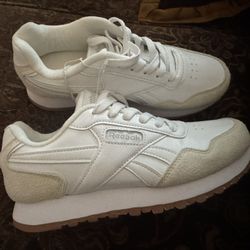 Women’s Reebok Shoes