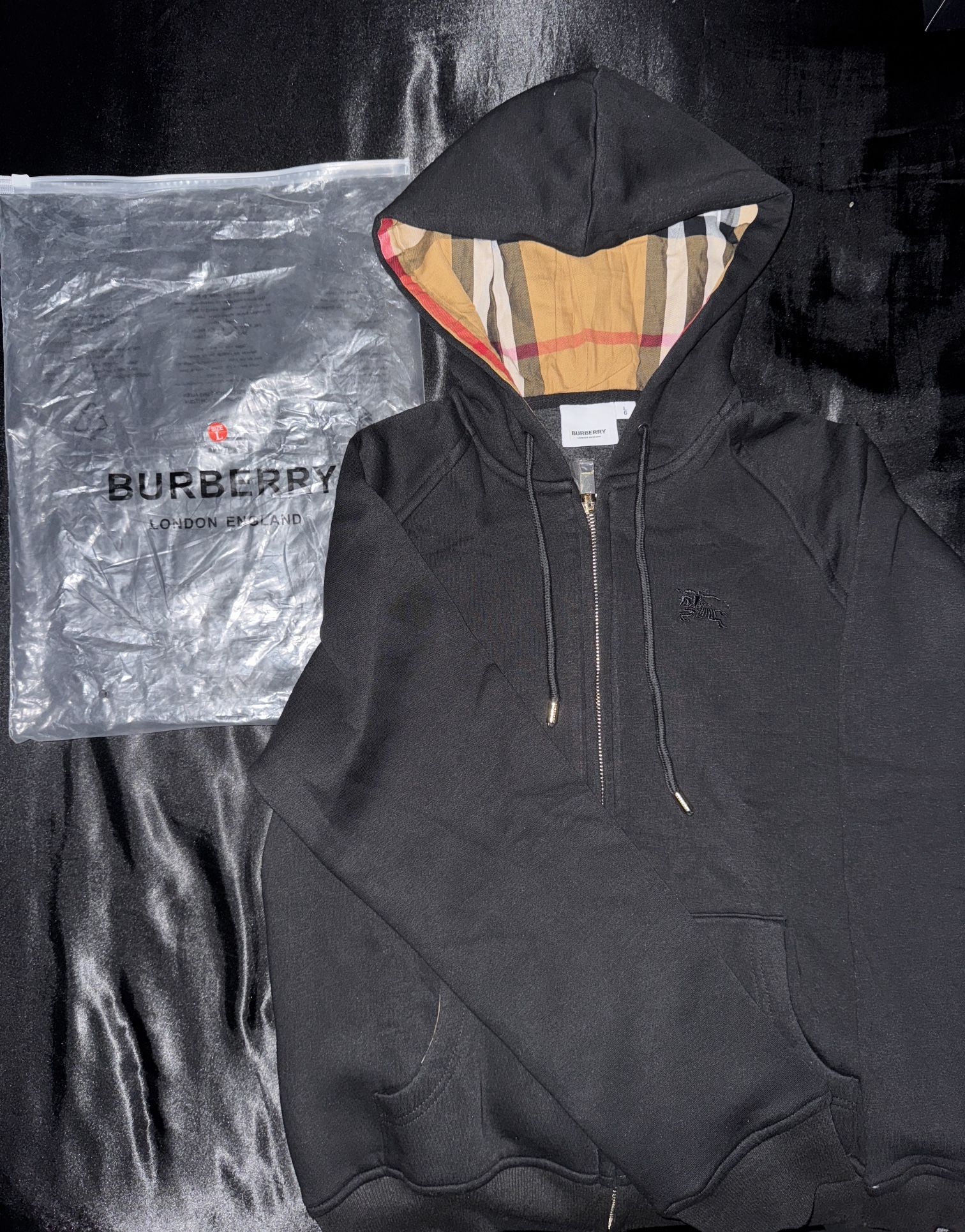 Burberry Hoodie ZipUP 