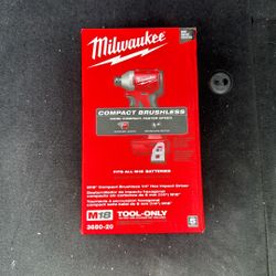Milwaukee Brushless Impact Driver