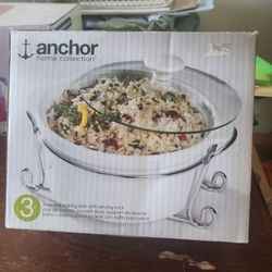 Covered Serving Dish With Rack