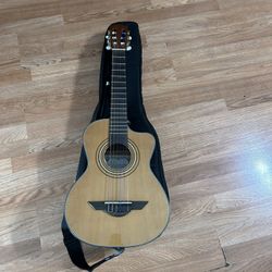 Requinto, Chamìn Correa 