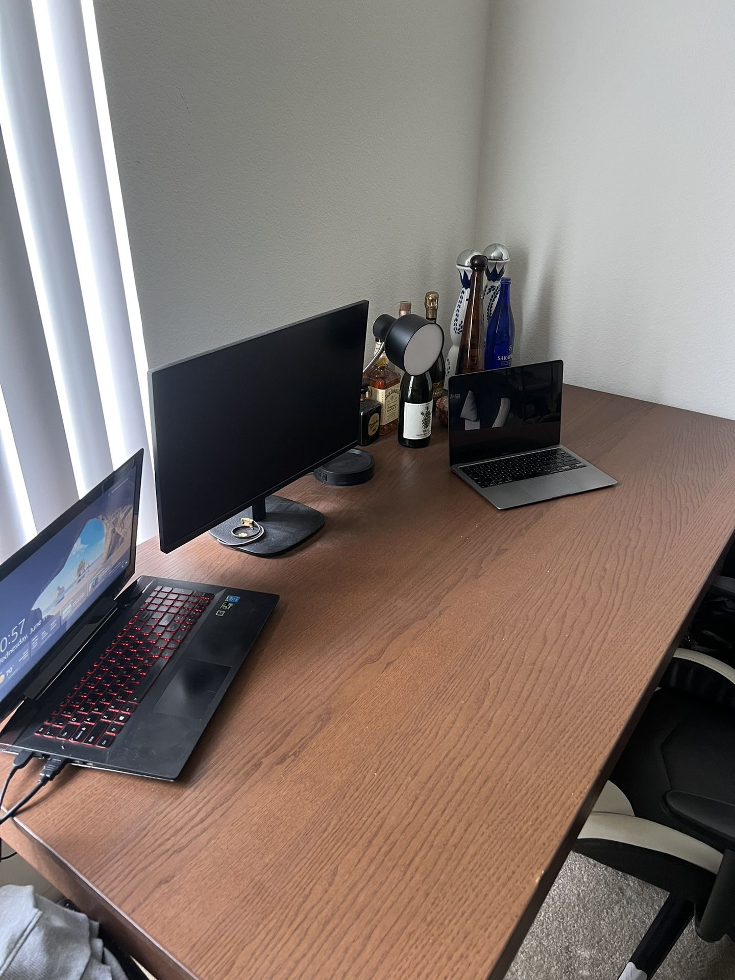 Extendable Dining Table