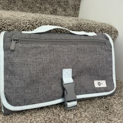Portable Diaper Changing Pad w/ Wipes Case & Storage Pockets