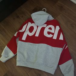 Supreme Hoodie Size Large