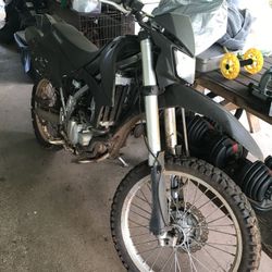 2019 250cc Kawasaki KLX Dirtbike 