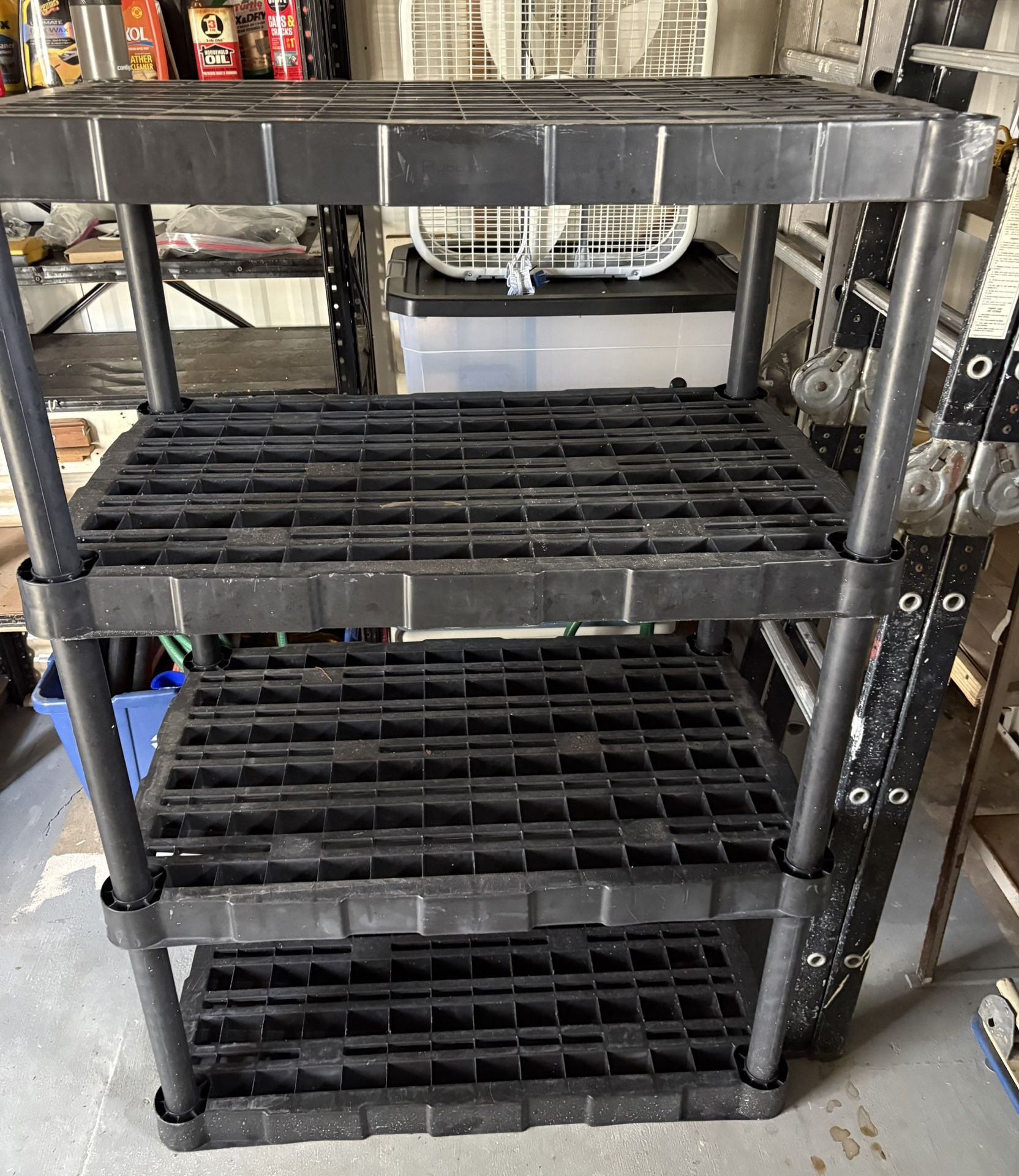 Heavy Duty Plastic Shelf