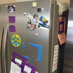 Refrigerator 