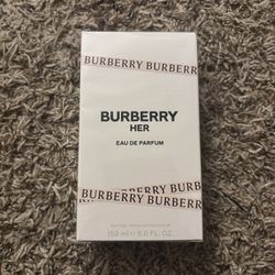 Burberry Her