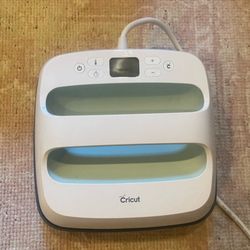 Cricut Easy press 12x10- Mint 