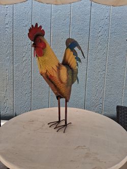 RED SHED METAL ROOSTER