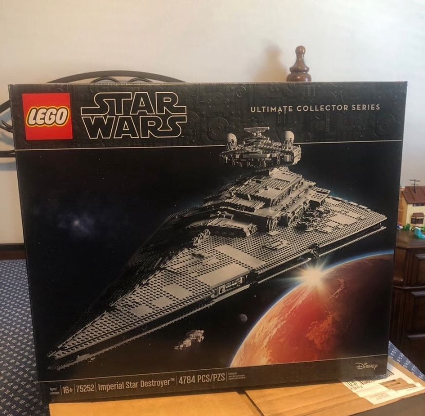 Lego Star Wars Imperial Star Destroyer 75252