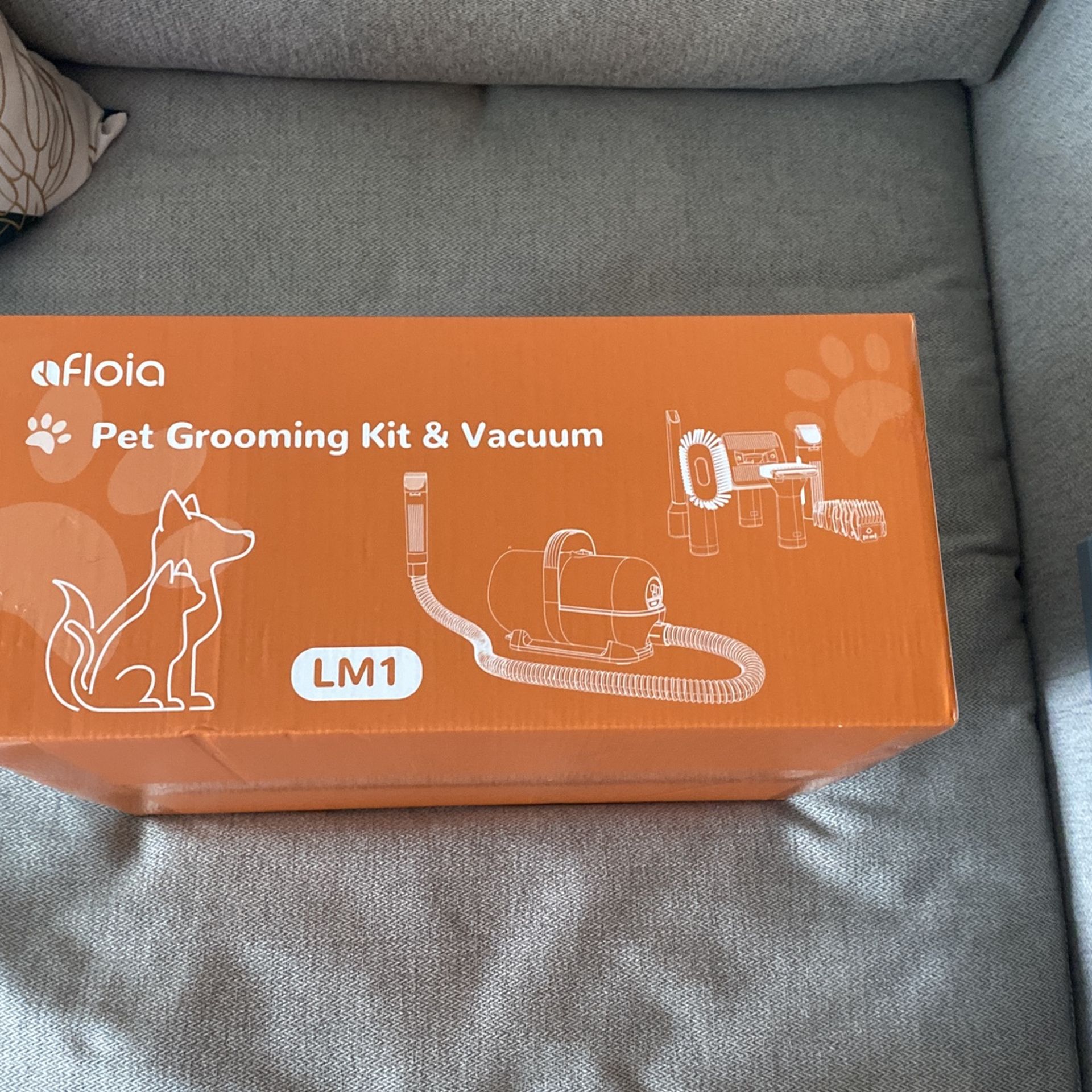 Pet Grooming Kit Vacuum - Main Image