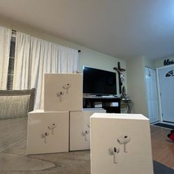 AirPod Pro Gen 2 /white