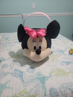 DISNEY MINNIE MOUSE EASTER BASKET