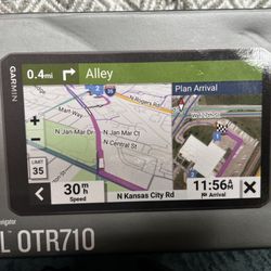 Garmin dezl OTR720, Large 7' GPS Navigator