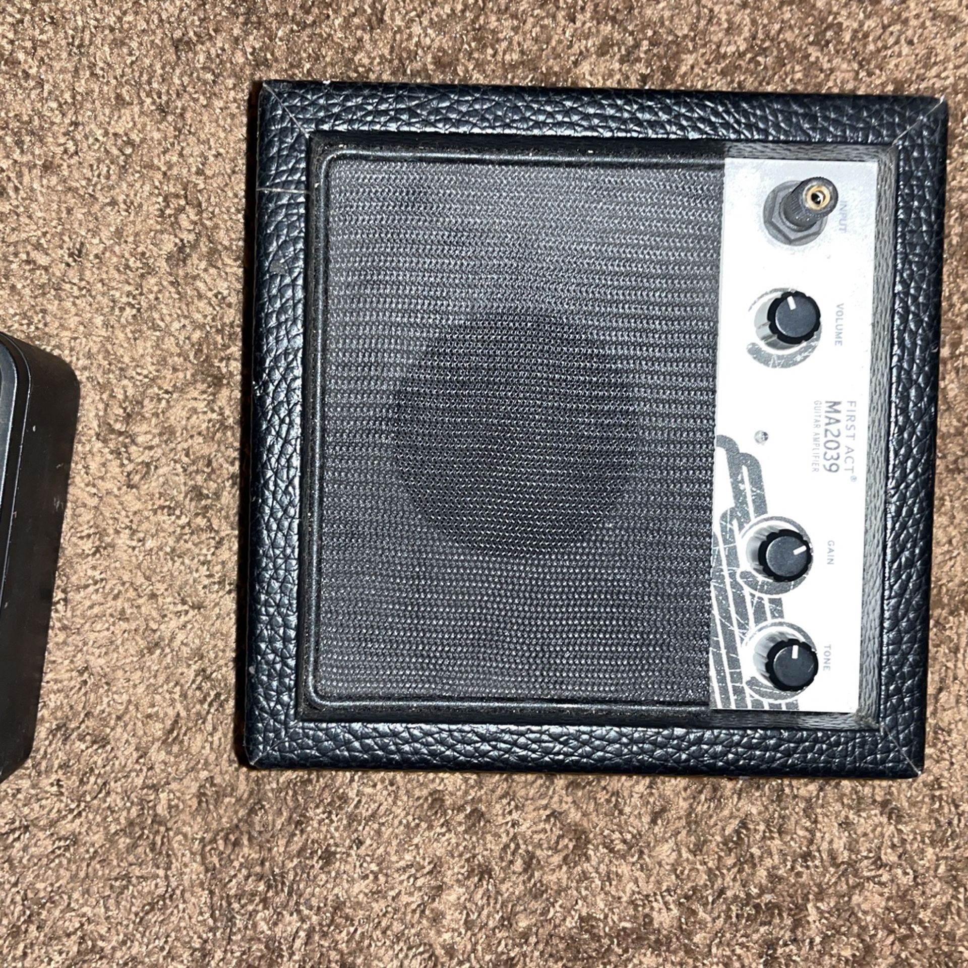 Mini Guitar amplifier