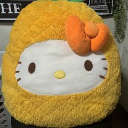 Sanrio Pineapple Squishmallow