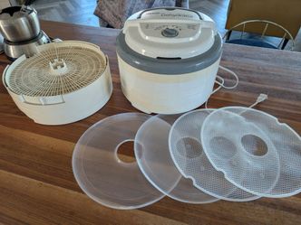 Nesco dehydrator plus extra trays