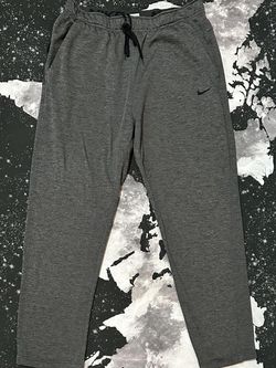 Nike Men’s Therma-Fit Training Sweatpants 