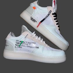 Nike Off-White Air Forces SIZE 9.5