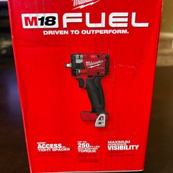 Milwaukee M18 Fuel 3/8” Compact Impact Wrench