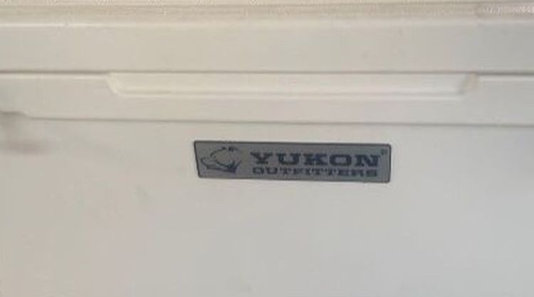 Cooler Yukon 110 Qt With Wheels Yeti