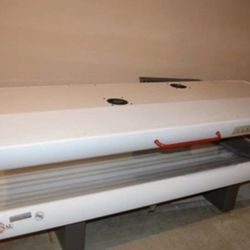 Free Working Tanning Bed 