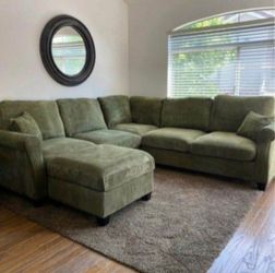 ✅️"4 pc sage green corduroy fabric sectional sofa with rounded arms and ottoman"✅️✅️