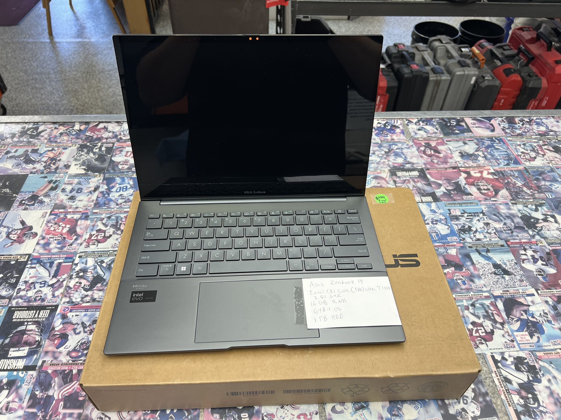 ASUS ZenBook 14 – Ultraligera, Potente y Elegante – $499 FINAL 