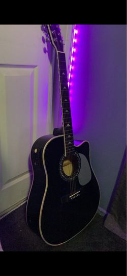 6 string guitar
