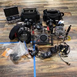 Underwater Cameras And Housing