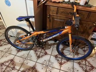 Redline Expert Racing Bike